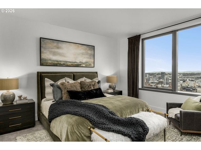 550 Sw 10TH Ave 2306, Portland, OR 97205