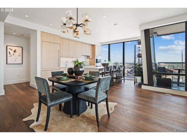 550 Sw 10TH Ave 2306, Portland, OR 97205