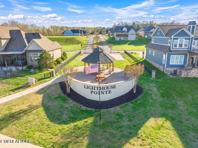 305 Charleston Lgt, Loudon, TN 37774