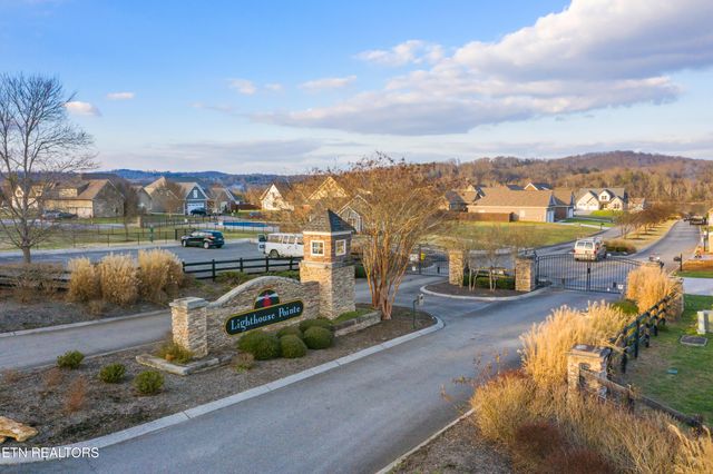 305 Charleston Lgt, Loudon, TN 37774