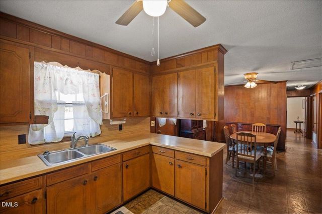 834 Stone Street, Haw River, NC 27258