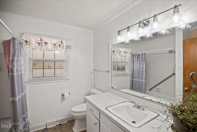 834 Stone Street, Haw River, NC 27258