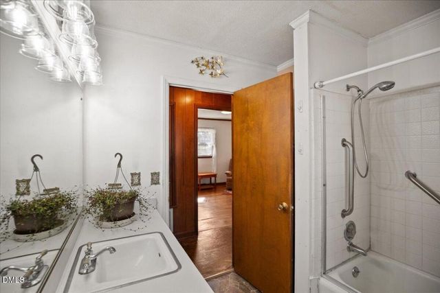 834 Stone Street, Haw River, NC 27258