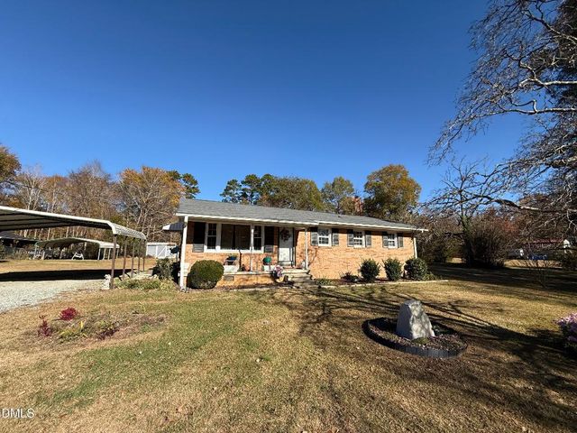 834 Stone Street, Haw River, NC 27258