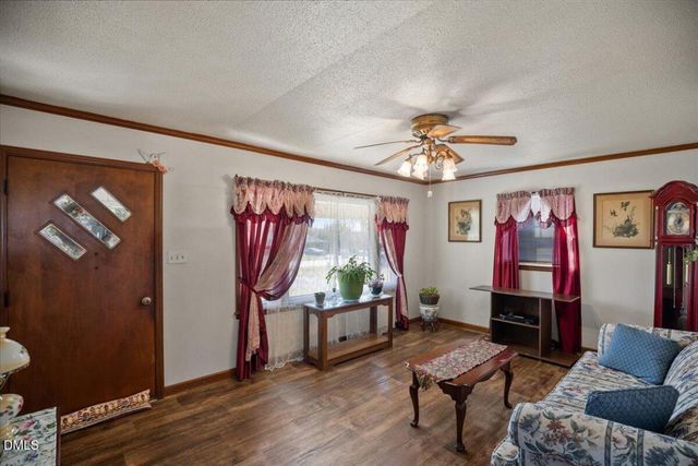 834 Stone Street, Haw River, NC 27258