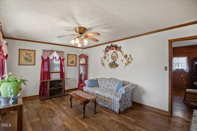 834 Stone Street, Haw River, NC 27258