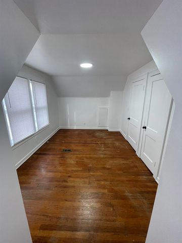 605 E Baltimore Boulevard, Flint, MI 48505