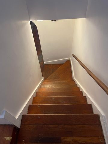 605 E Baltimore Boulevard, Flint, MI 48505