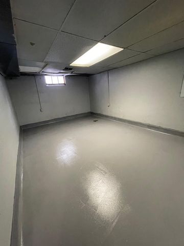 605 E Baltimore Boulevard, Flint, MI 48505