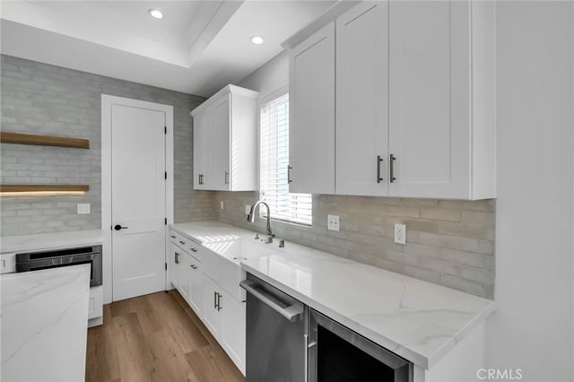 2304 Harriman Lane B, Redondo Beach, CA 90278