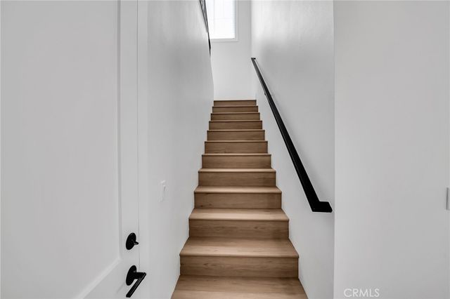 2304 Harriman Lane B, Redondo Beach, CA 90278