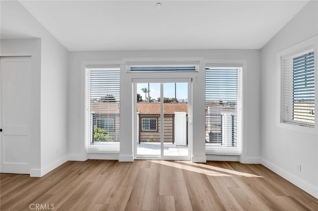 2304 Harriman Lane B, Redondo Beach, CA 90278