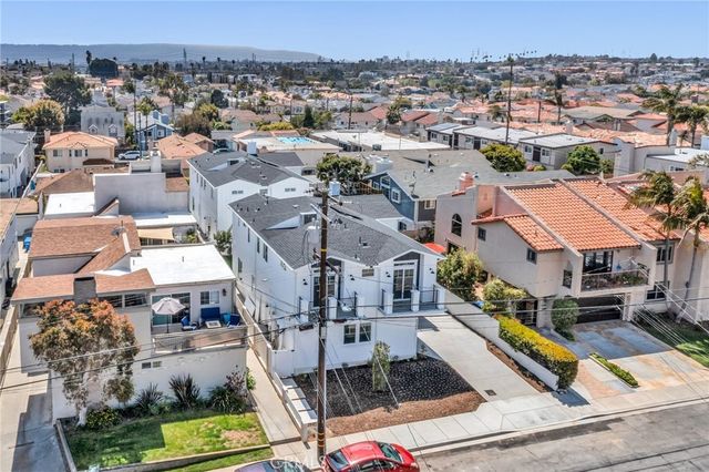 2304 Harriman Lane B, Redondo Beach, CA 90278