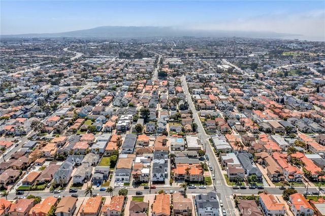 2304 Harriman Lane B, Redondo Beach, CA 90278