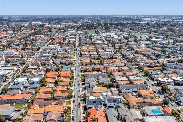2304 Harriman Lane B, Redondo Beach, CA 90278