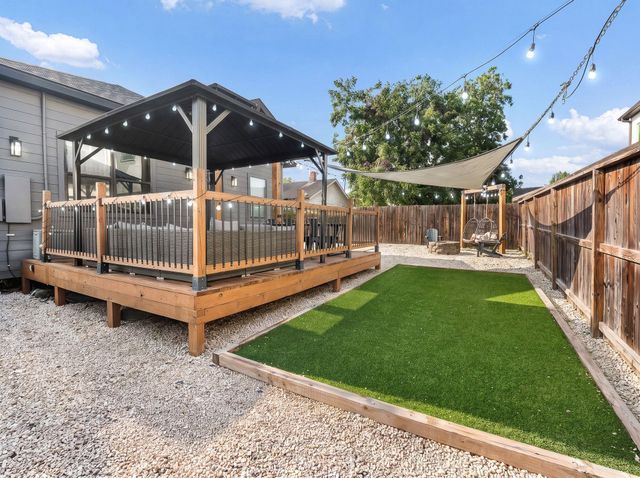 615 N Milby Street, Houston, TX 77003