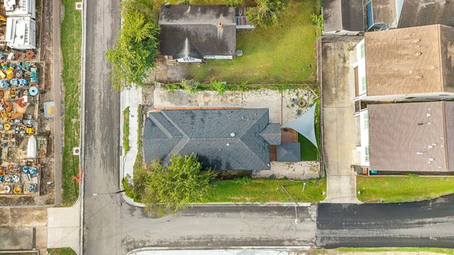 615 N Milby Street, Houston, TX 77003