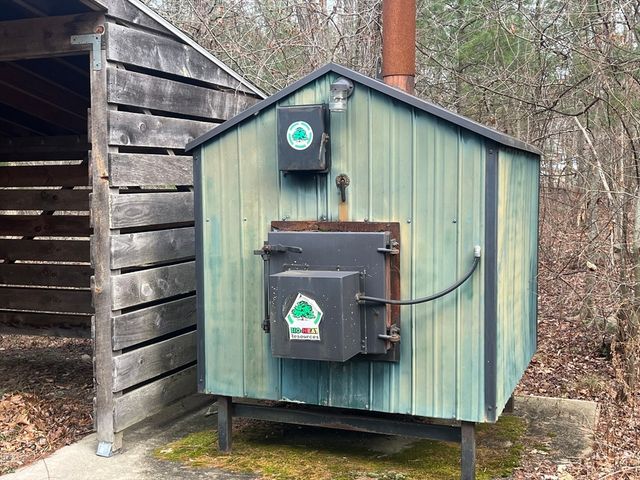 985 Glebe Street, Taunton, MA 02780