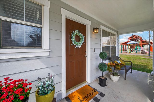 9902 Victoria Point Lane, Houston, TX 77075