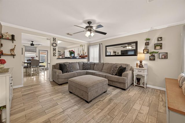 9902 Victoria Point Lane, Houston, TX 77075