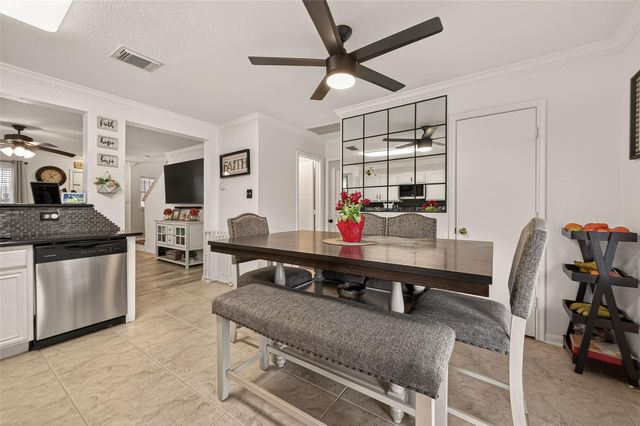 9902 Victoria Point Lane, Houston, TX 77075