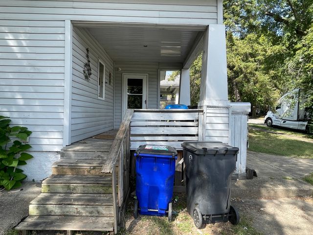 1283 S Illinois Street, Decatur, IL 62521