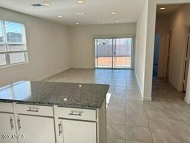 5520 E Darwin Drive, San Tan Valley, AZ 85140