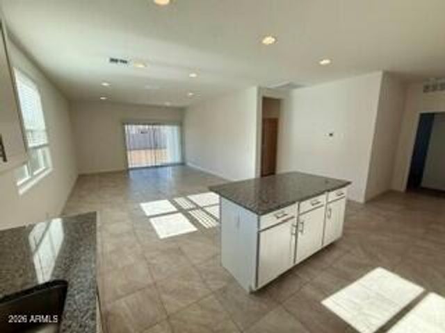 5520 E Darwin Drive, San Tan Valley, AZ 85140
