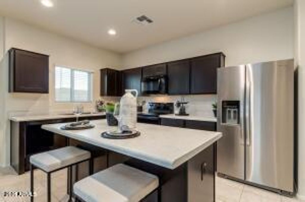 5520 E Darwin Drive, San Tan Valley, AZ 85140 — photo 4