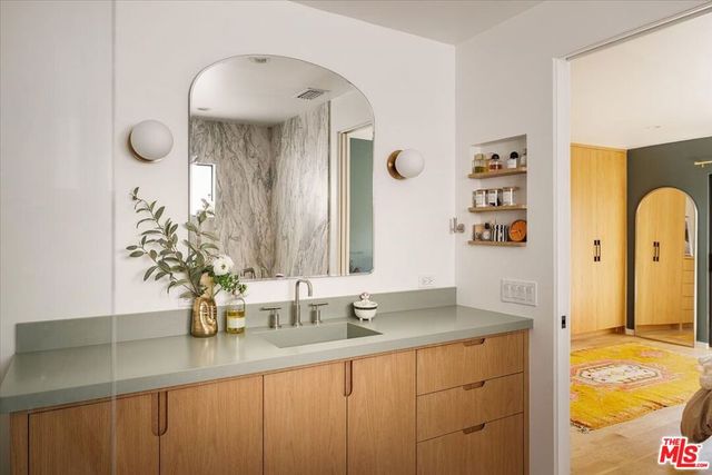 1495 N Occidental Boulevard, Los Angeles, CA 90026