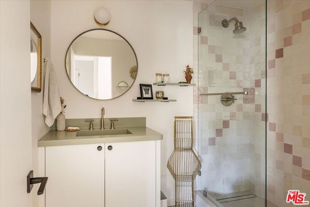 1495 N Occidental Boulevard, Los Angeles, CA 90026