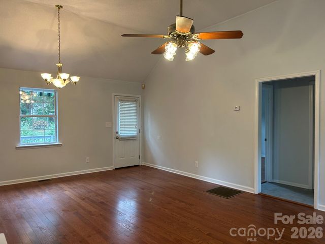 2393 Oxford Circle, Lancaster, SC 29720