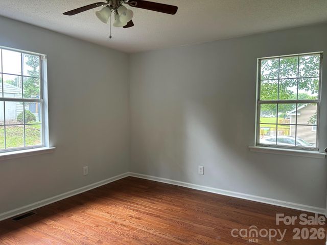 2393 Oxford Circle, Lancaster, SC 29720