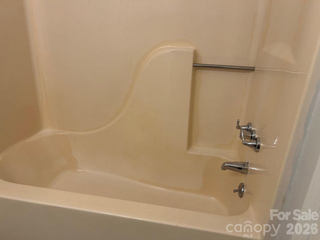 2393 Oxford Circle, Lancaster, SC 29720