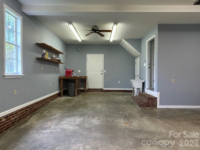 2393 Oxford Circle, Lancaster, SC 29720