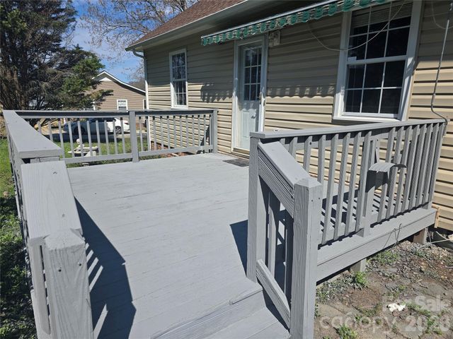 2393 Oxford Circle, Lancaster, SC 29720