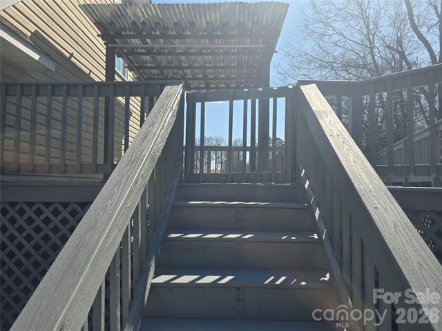 2393 Oxford Circle, Lancaster, SC 29720