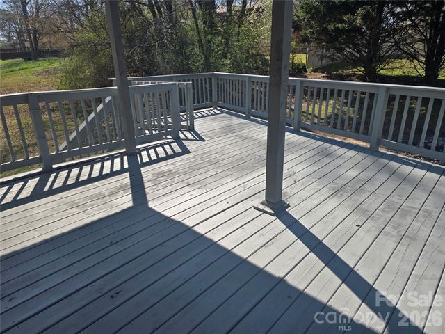 2393 Oxford Circle, Lancaster, SC 29720