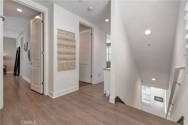 2105 Two Harbors Circle, Costa Mesa, CA 92627
