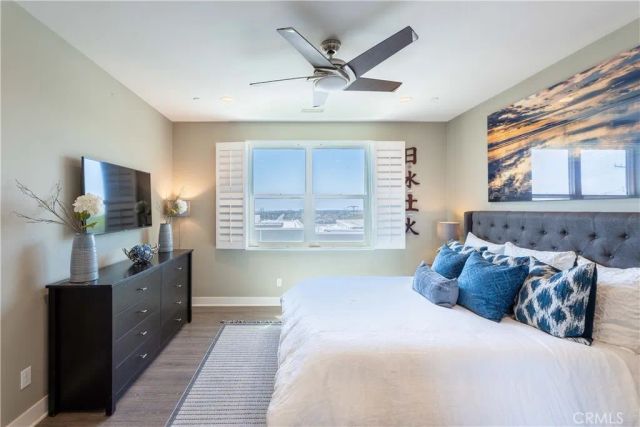 2105 Two Harbors Circle, Costa Mesa, CA 92627