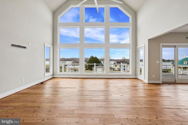 2636 LYNN ALLEN RD, King George, VA 22485