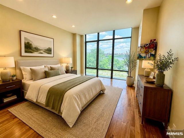 8125 River Road C3, North Bergen, NJ 07047