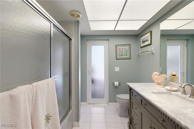 932 El Dorado PKWY W, Cape Coral, FL 33914