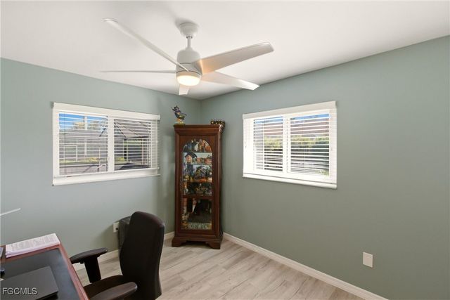 932 El Dorado PKWY W, Cape Coral, FL 33914