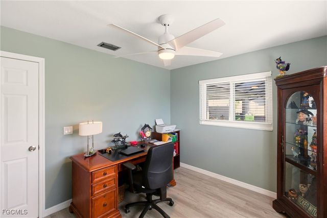 932 El Dorado PKWY W, Cape Coral, FL 33914