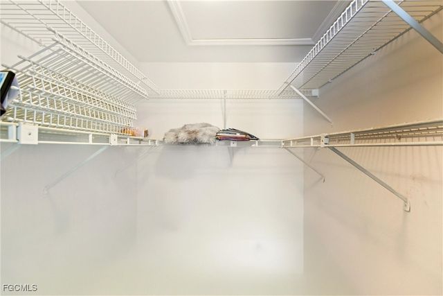 932 El Dorado PKWY W, Cape Coral, FL 33914