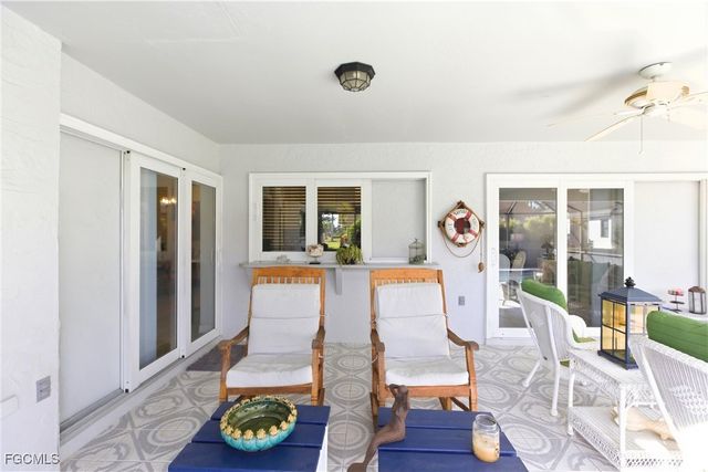 932 El Dorado PKWY W, Cape Coral, FL 33914