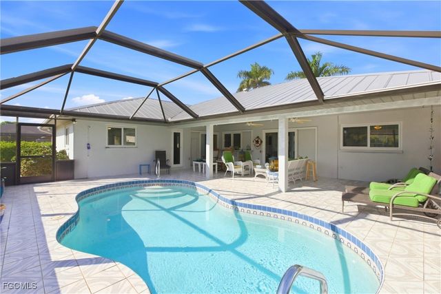 932 El Dorado PKWY W, Cape Coral, FL 33914