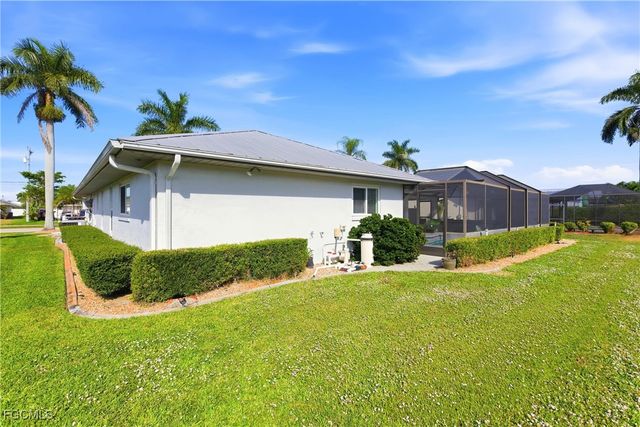 932 El Dorado PKWY W, Cape Coral, FL 33914