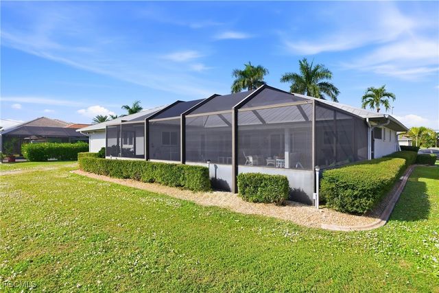 932 El Dorado PKWY W, Cape Coral, FL 33914